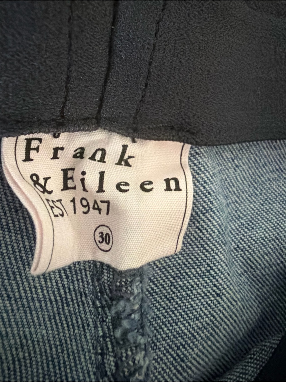 Frank & Eileen Classic Stretch Distressed Women’s Jeans Sz 30 - Picture 3 of 6